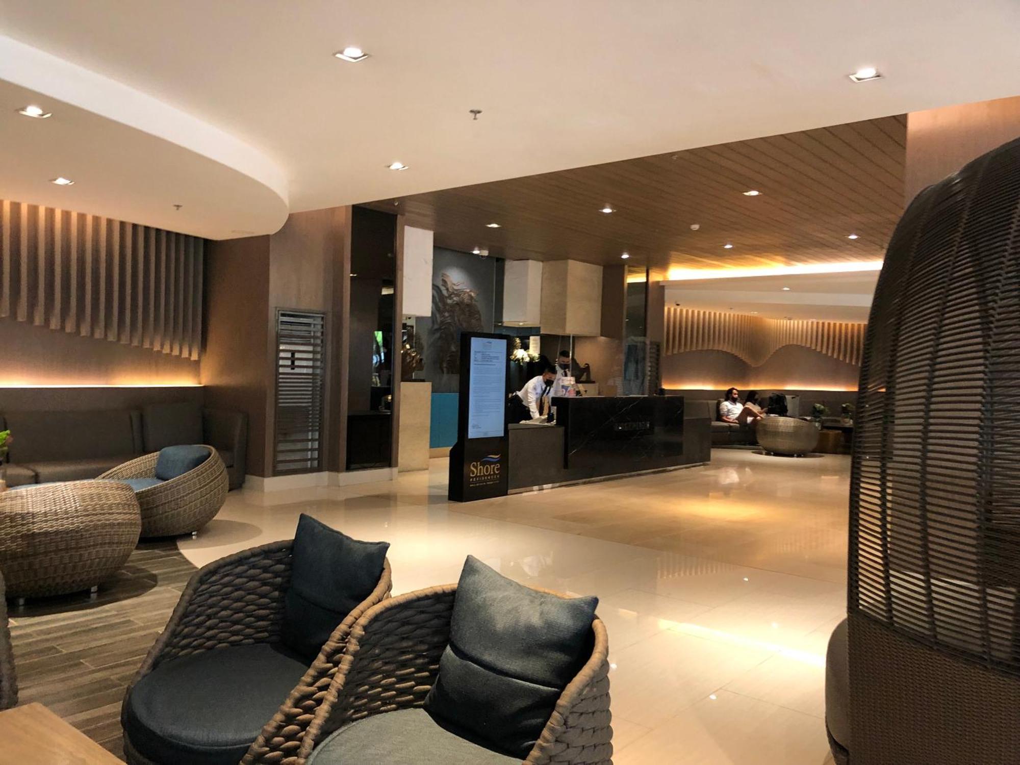 Shore Residences, Mall Of Complex By Pbyy Apartment