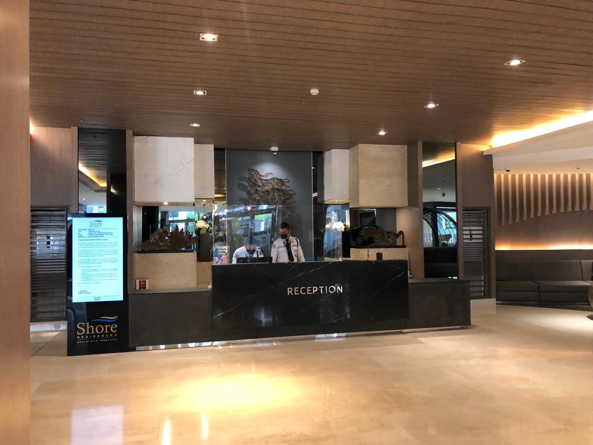 Shore Residences, Mall Of Complex By Pbyy Apartment