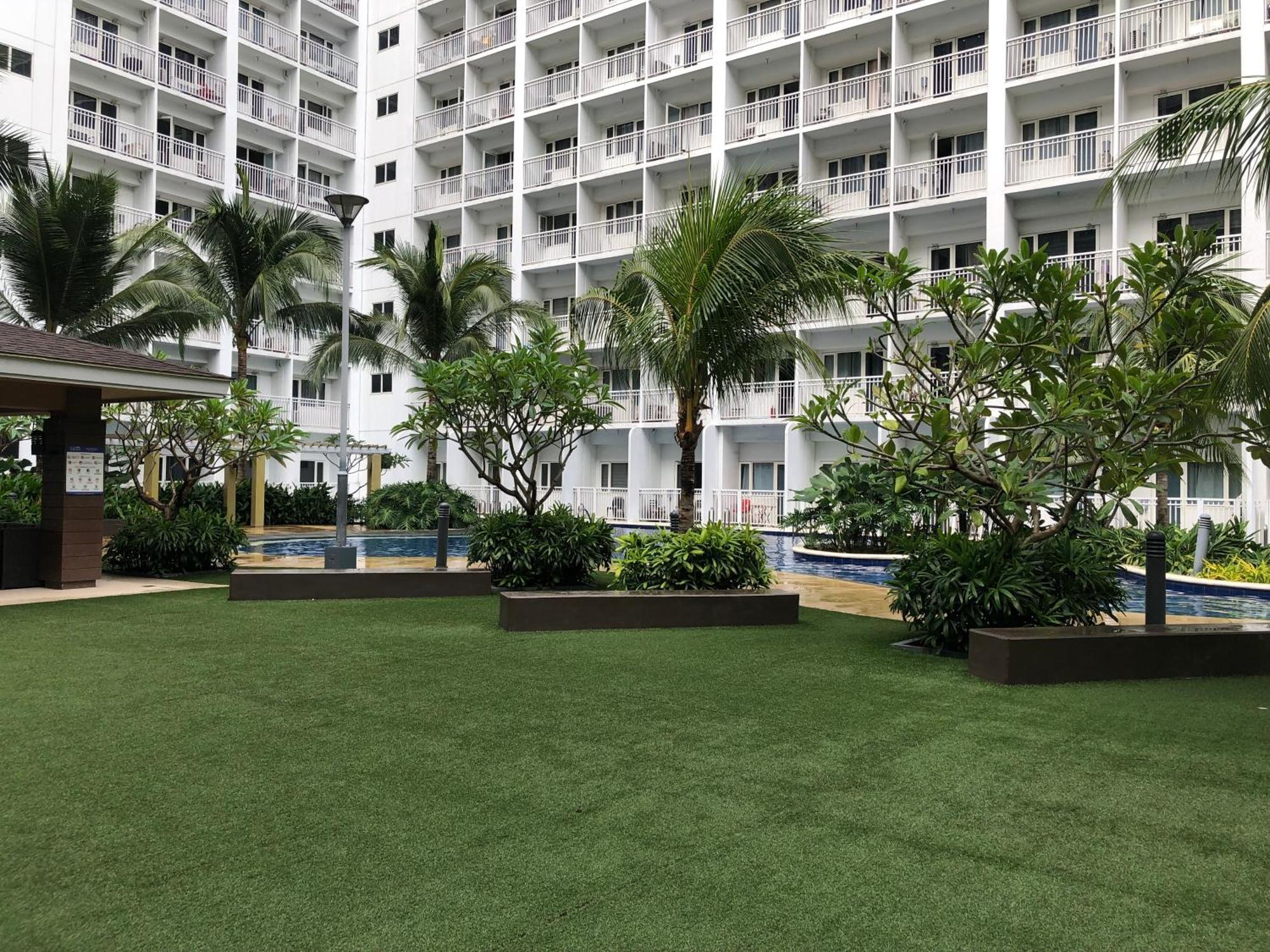 Apartment Shore Residences, Mall Of Complex By Pbyy