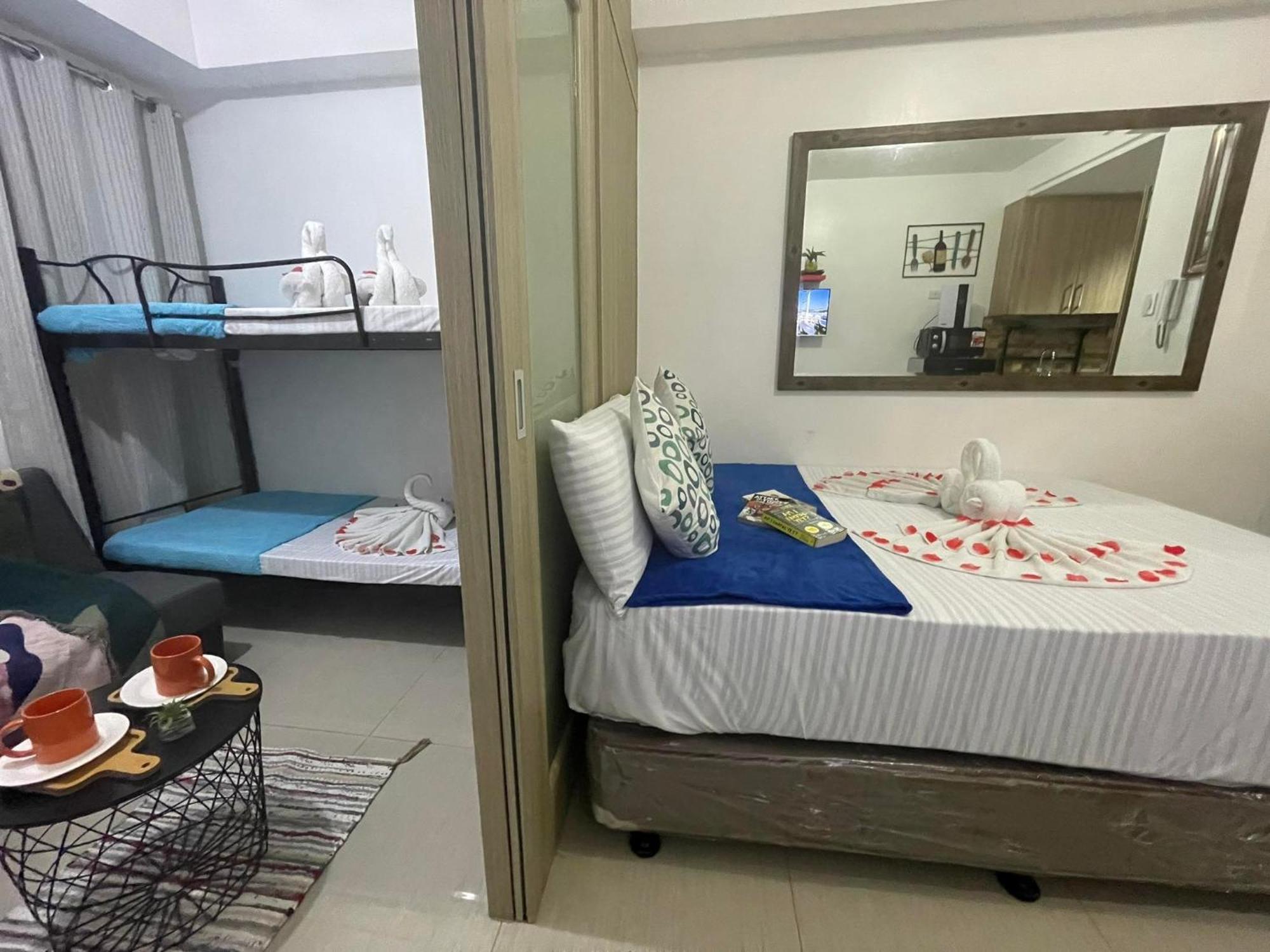 Shore Residences, Mall Of Complex By Pbyy Apartment