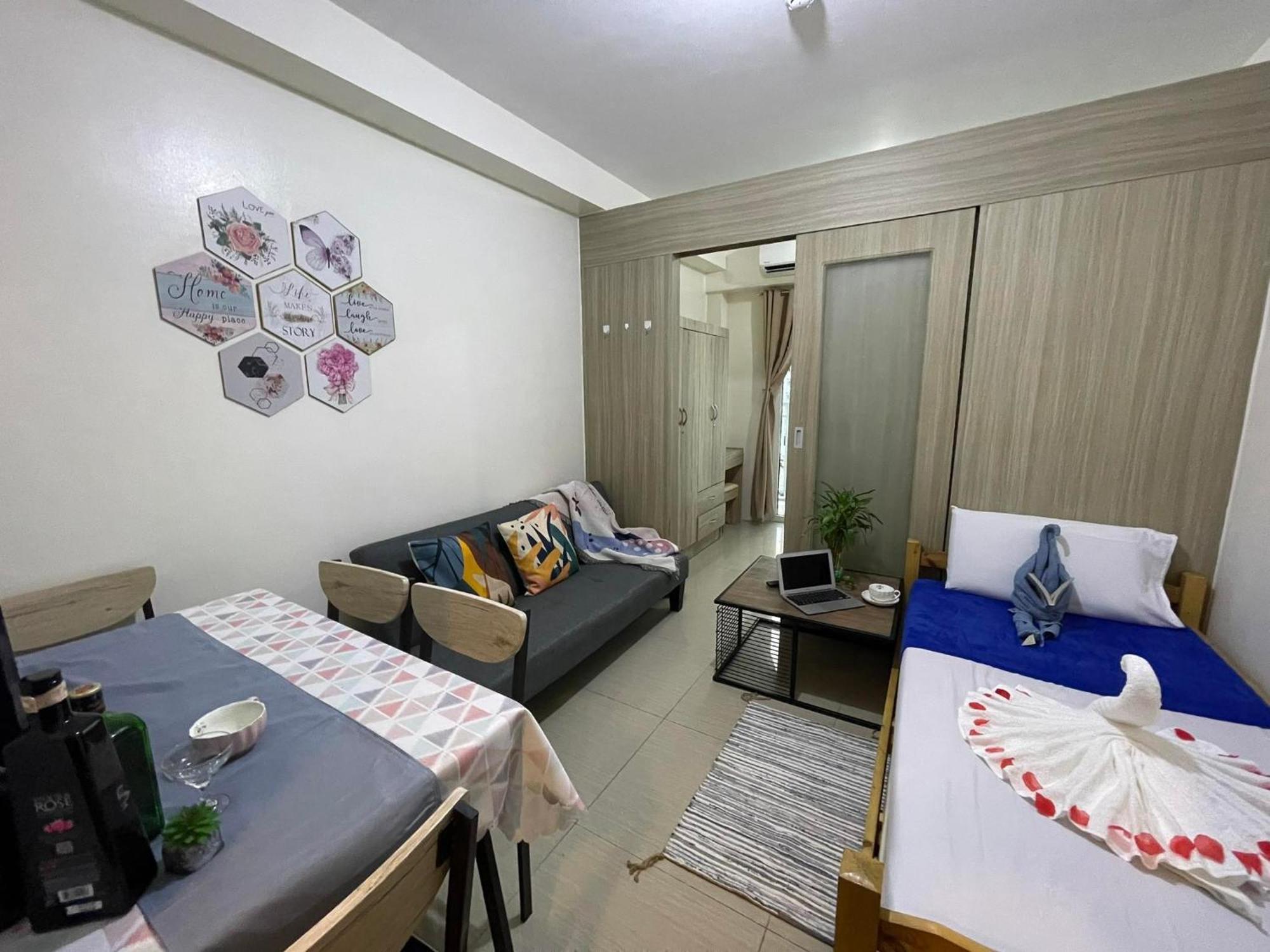 Apartment Shore Residences, Mall Of Complex By Pbyy