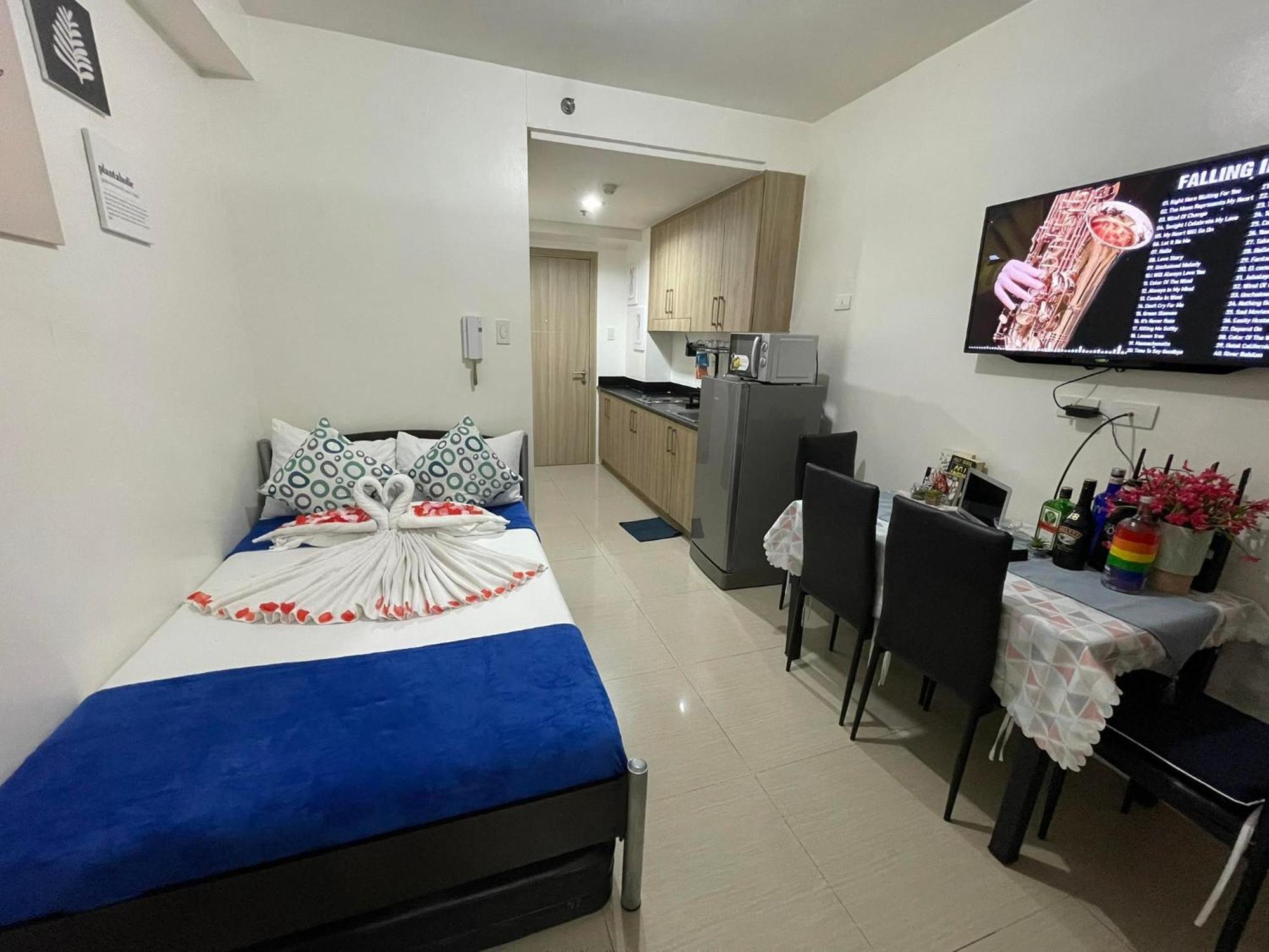 Shore Residences, Mall Of Complex By Pbyy