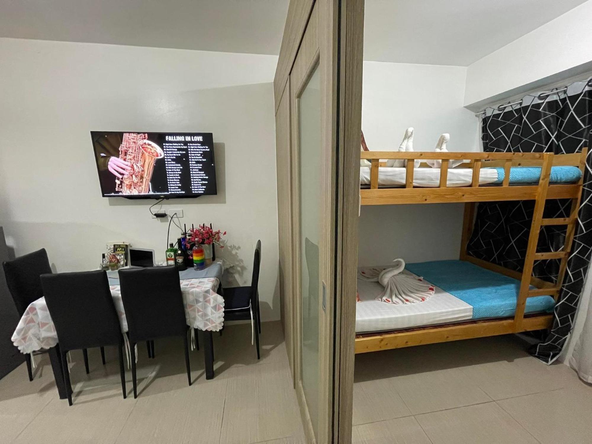 Shore Residences, Mall Of Complex By Pbyy Apartment *