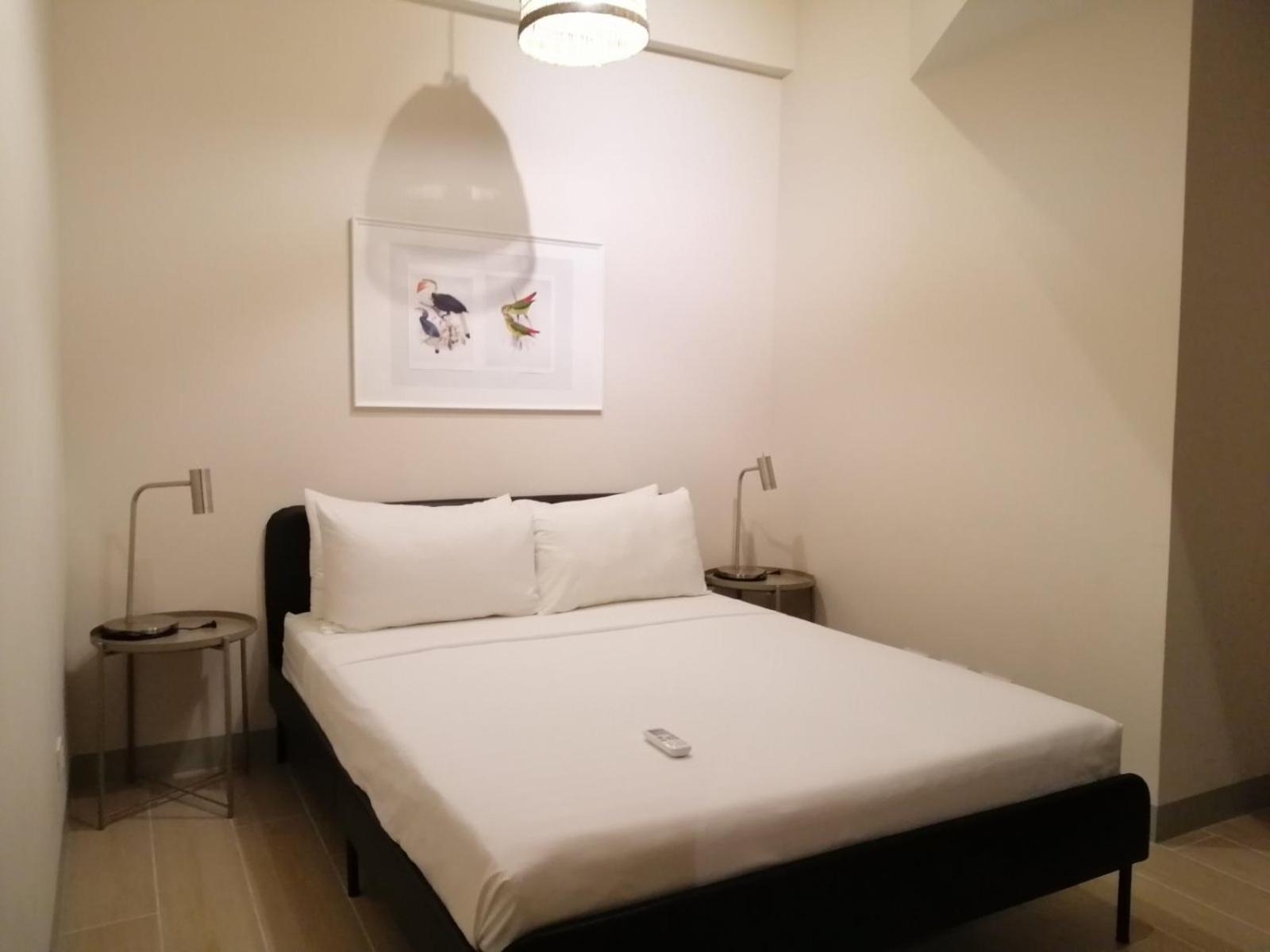 Apartment Uptown Parksuites Tower 2 Bgc By Ph Staycation
