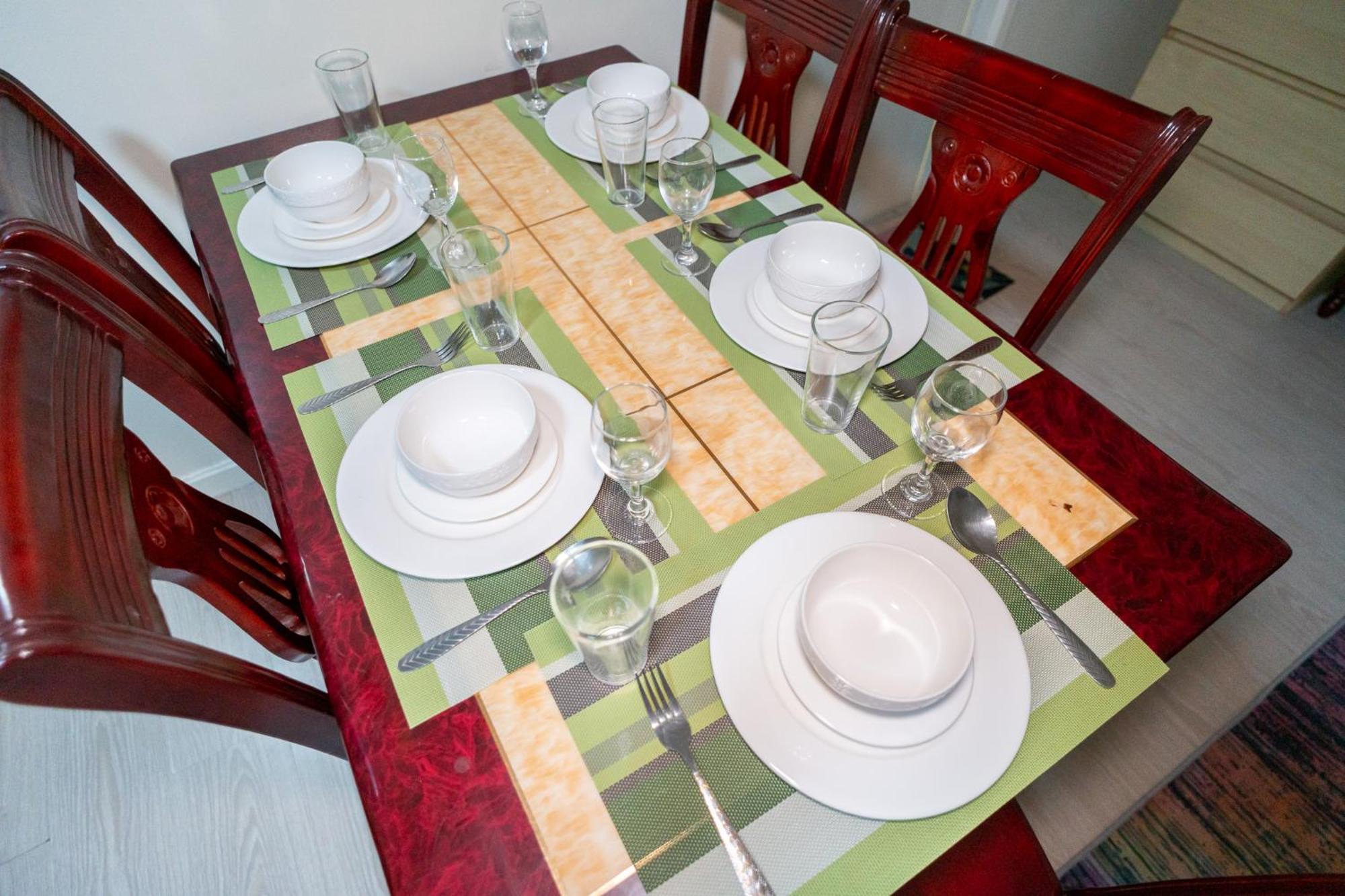 Apartment A2j Luxury 2br Bgc Near Sm Aura, Market2x
