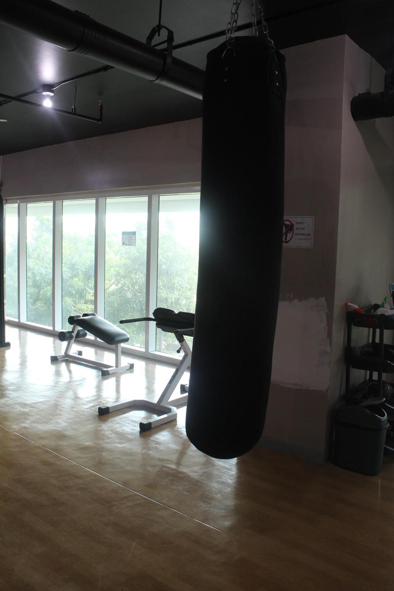 Affordable Makati Serviced Apartamento *