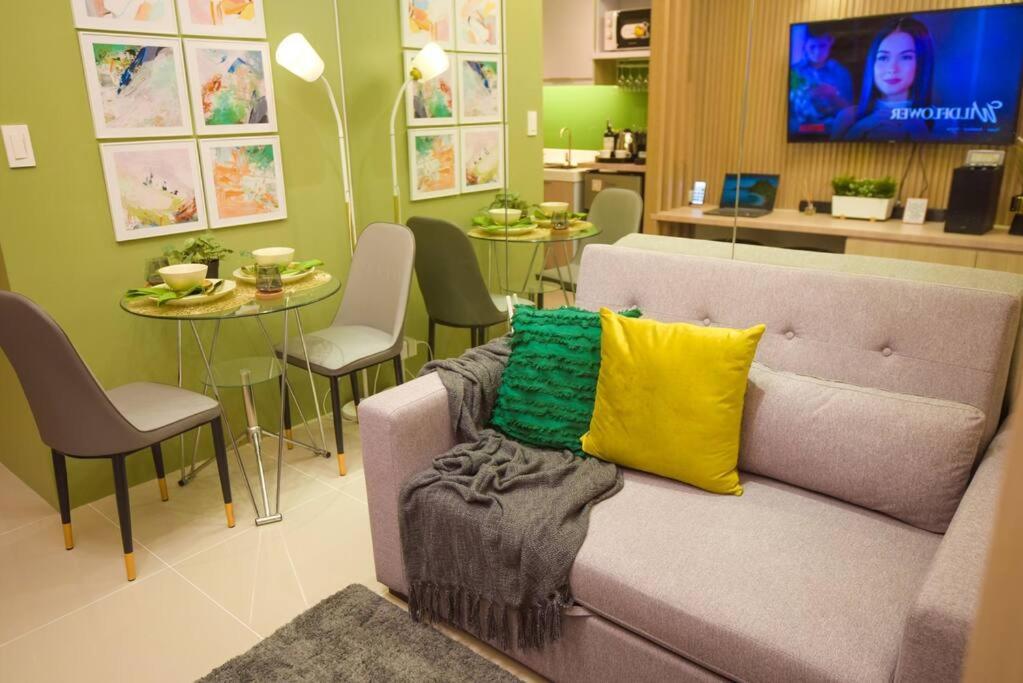 Luxe & Cozy 1br Apt With Netflix/pool/mall/cinema Apartment