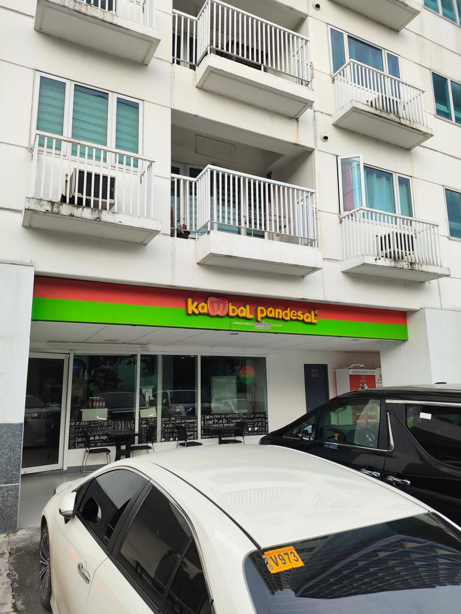 Sea Residences 5mins Walk To Sm Moa, Arena, Smx, 55