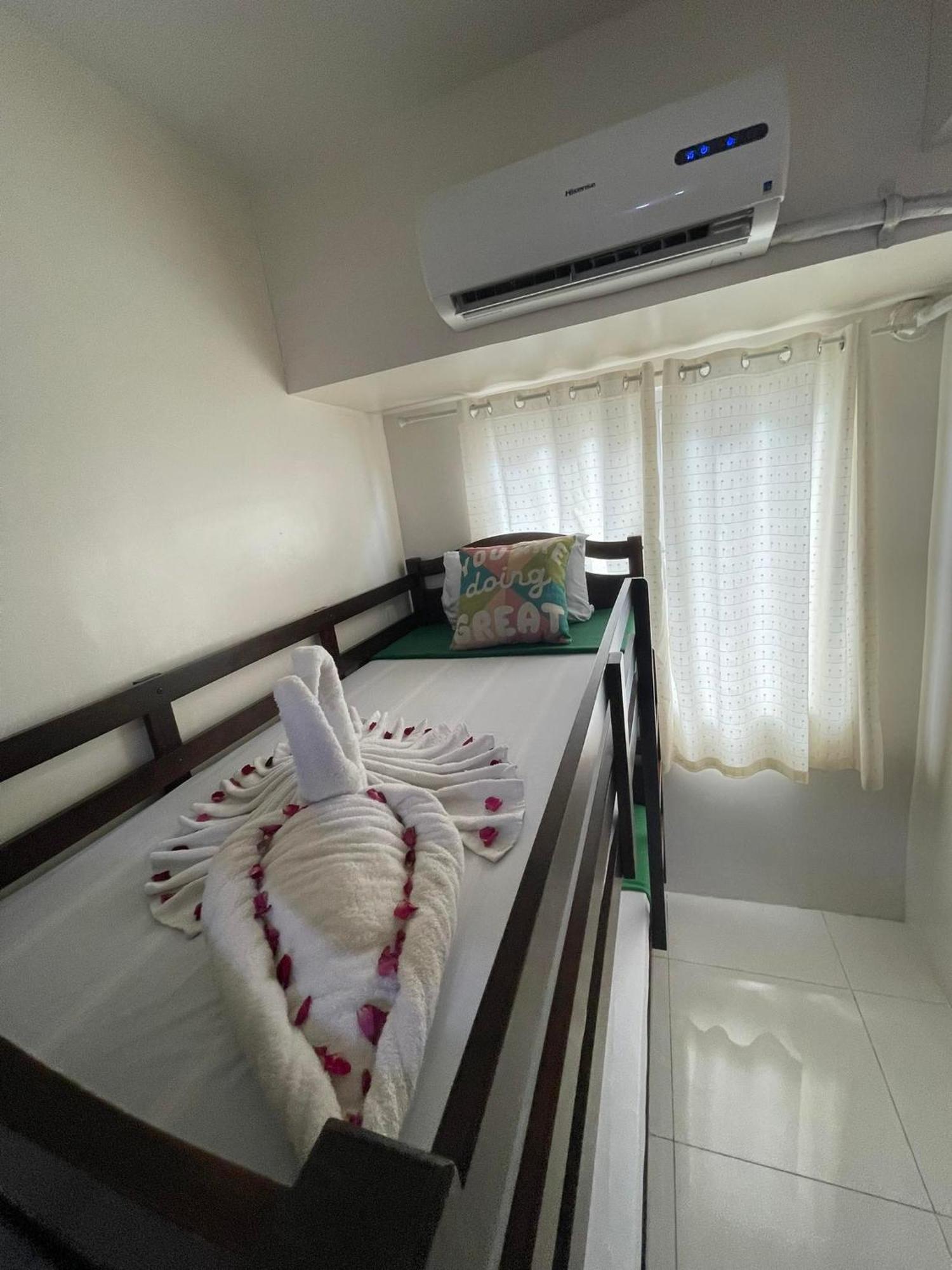 Staycation Studio At Green Residences Apartment