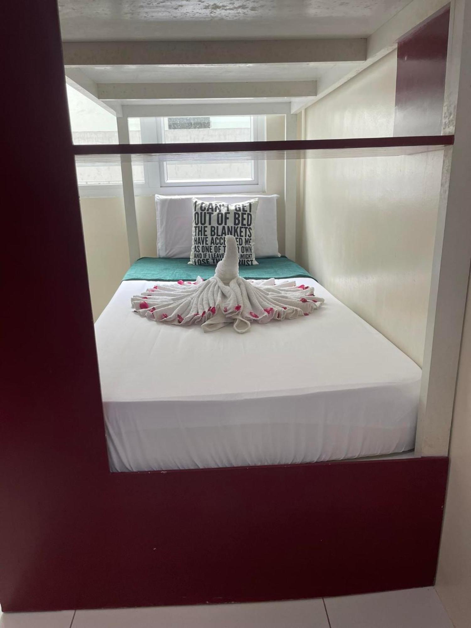 Staycation Studio At Green Residences Apartment
