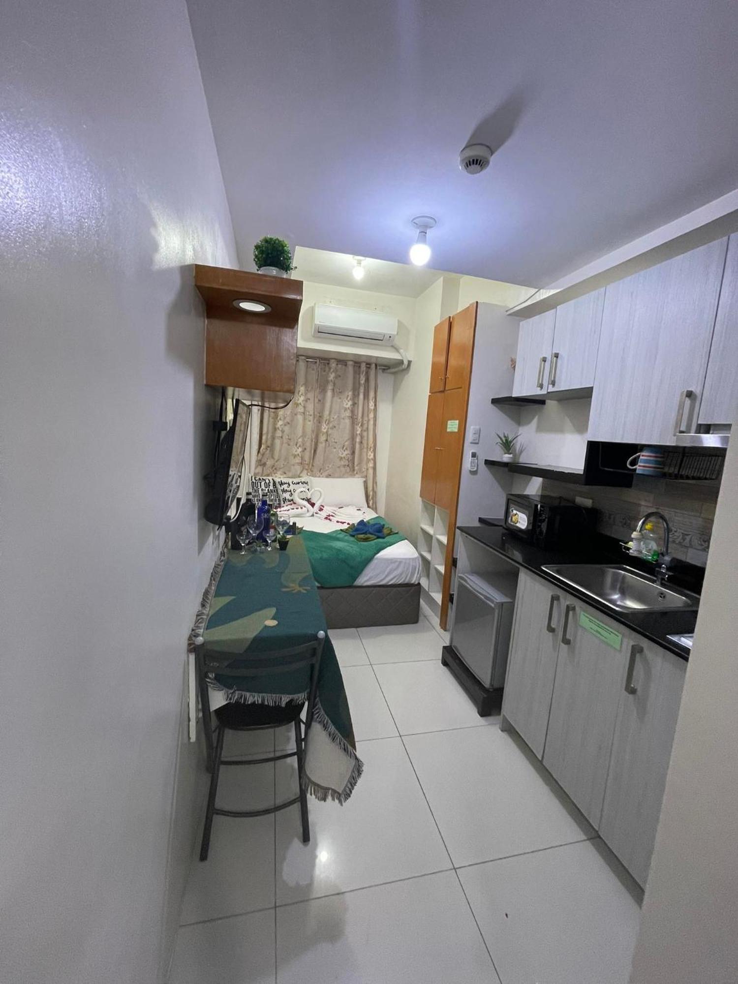 Staycation Studio At Green Residences Apartment *