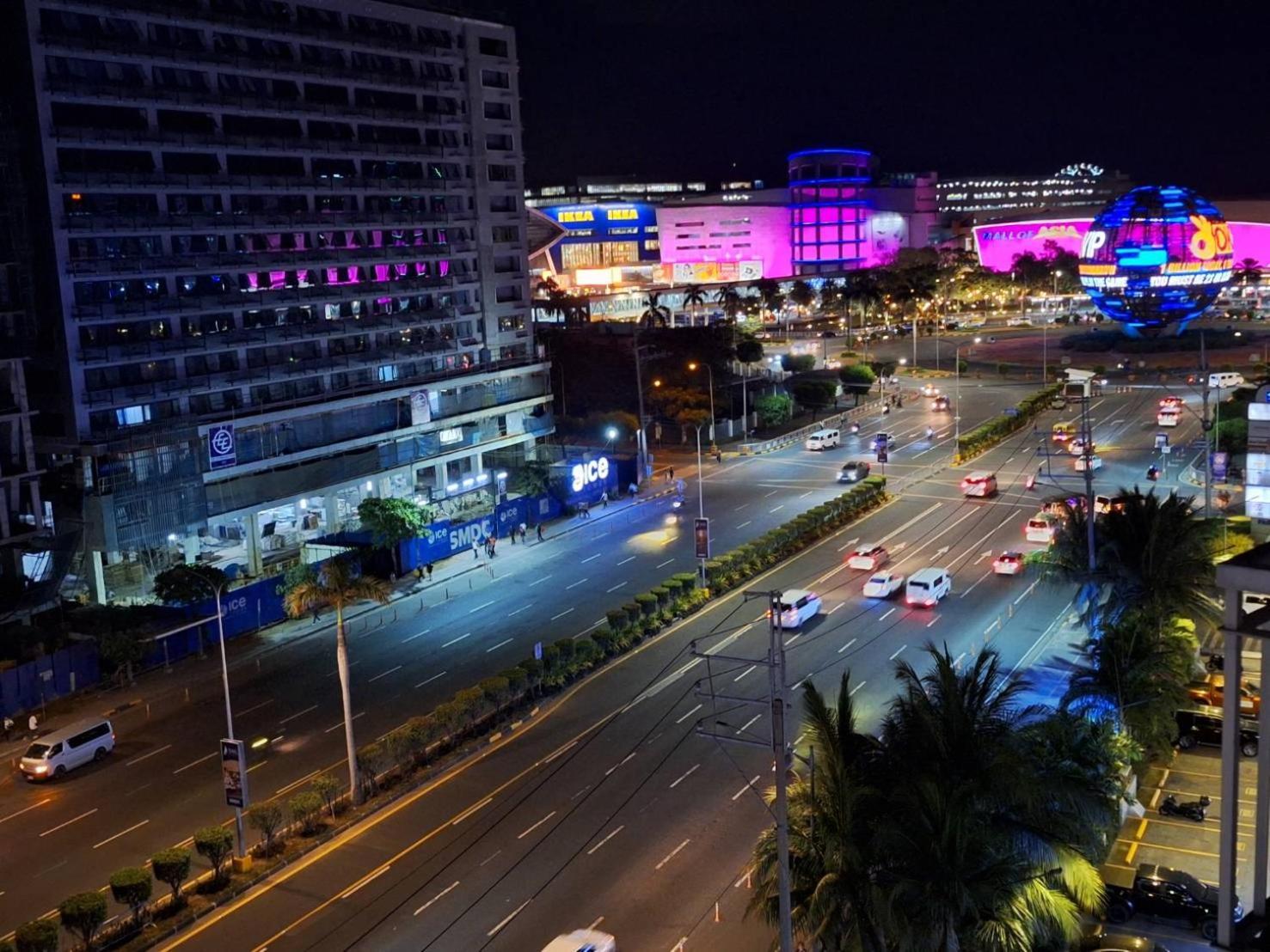 Staycation At Shell Residences In Moa Complex Apartment Manila