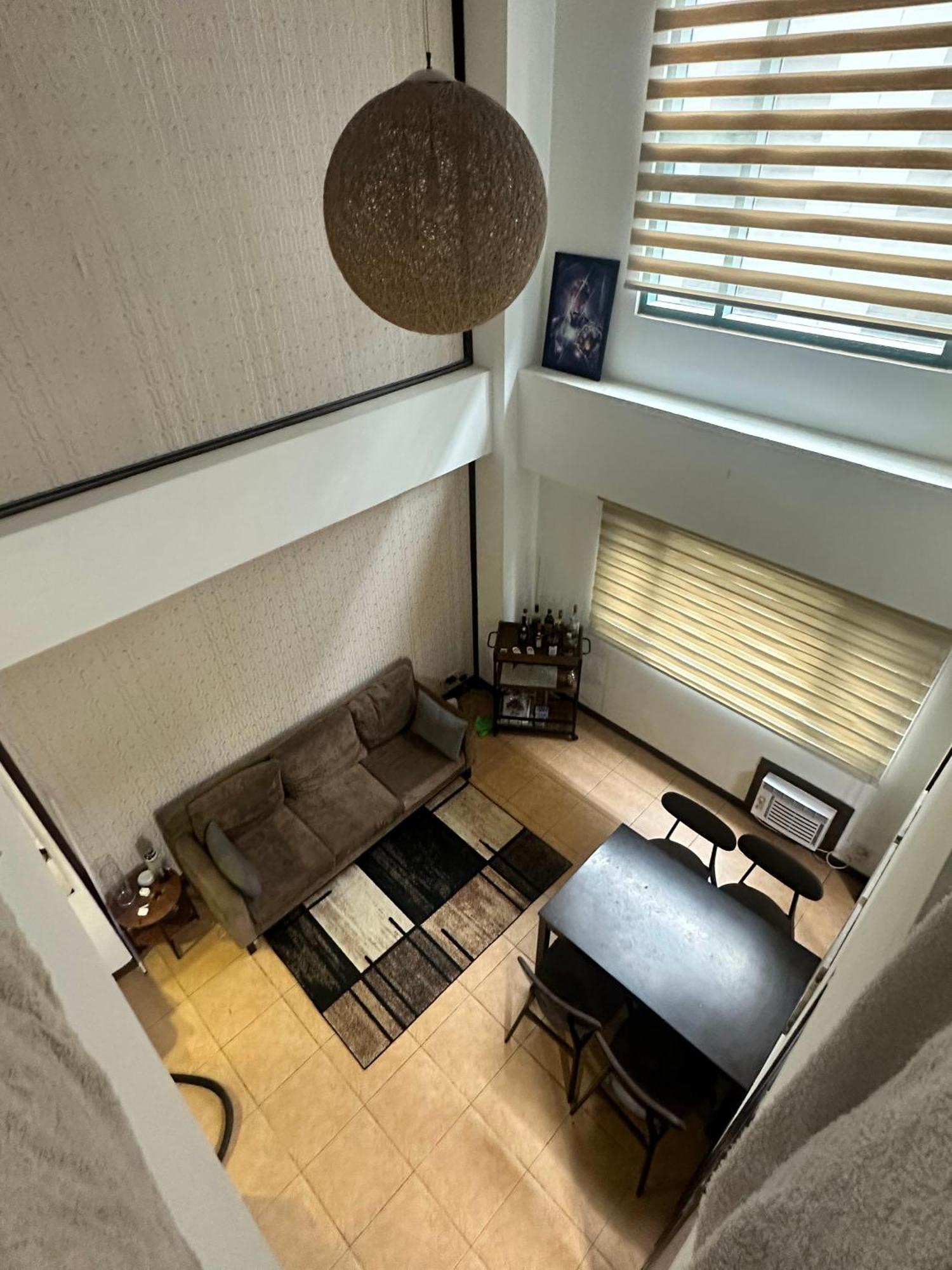 Apartment The Pearl - Bgc Mckinley Park 2br Manila