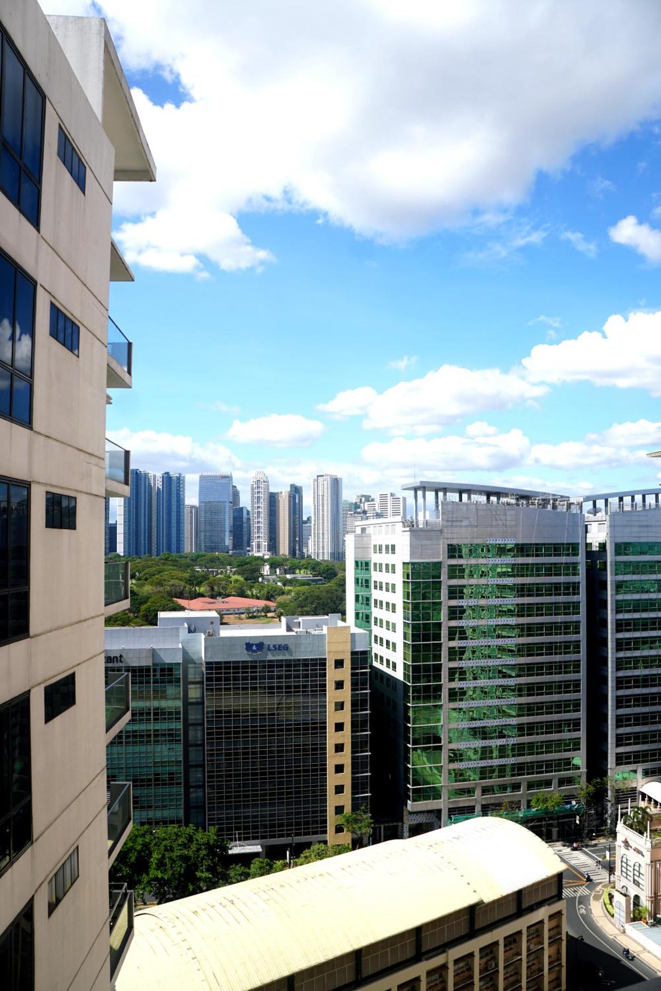 Mckinley Hills Bgc Taguig Apartment