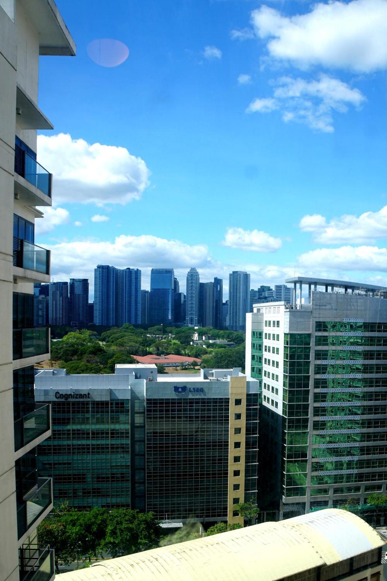 Apartment Mckinley Hills Bgc Taguig