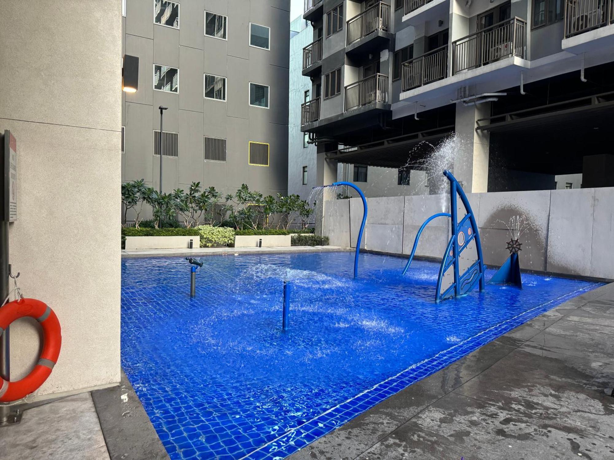 S Residences Tower 3 Moa Luxe Staycation By C Apartamento