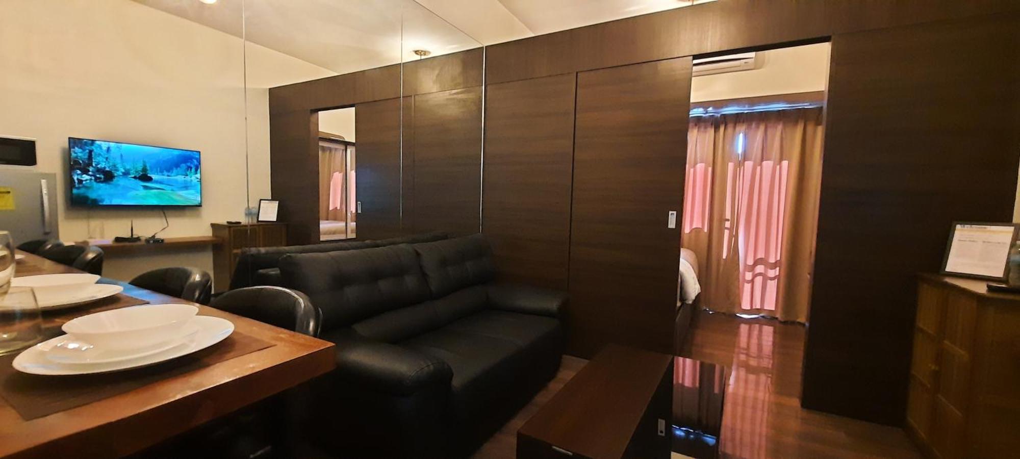 Air Luxury Makati Cbd With Balcony