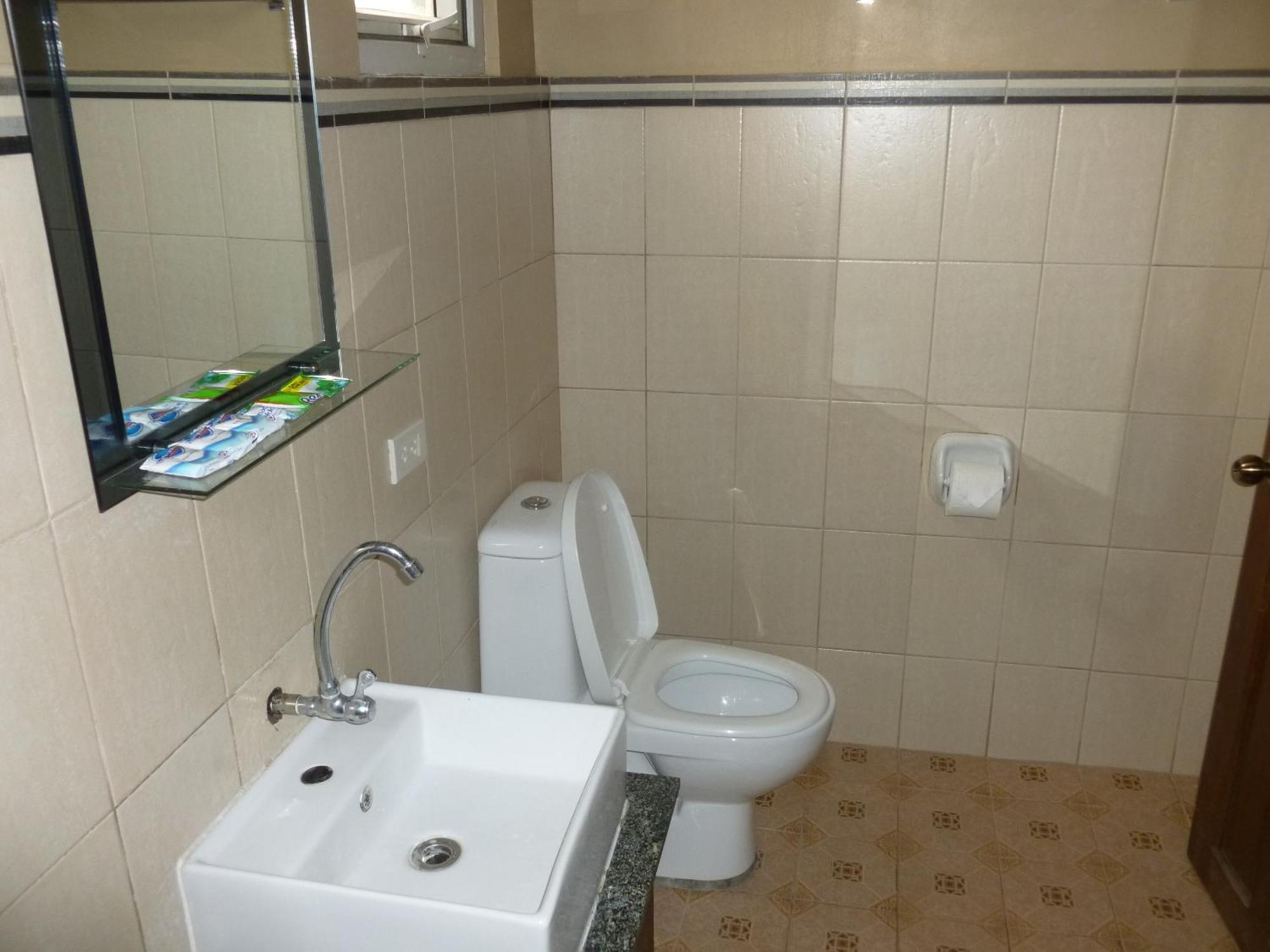 Guest house Makabata 2*