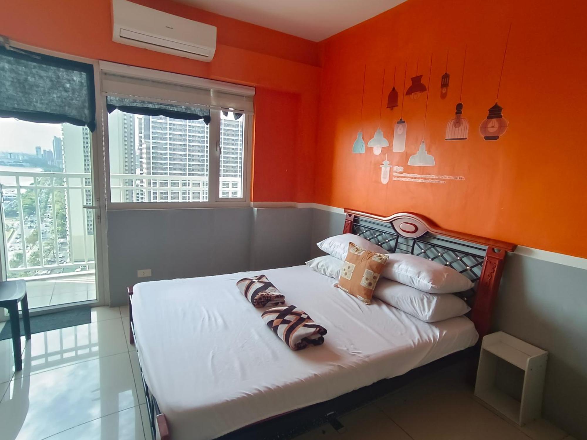 2 Bedroom Smdc Breeze Residences *