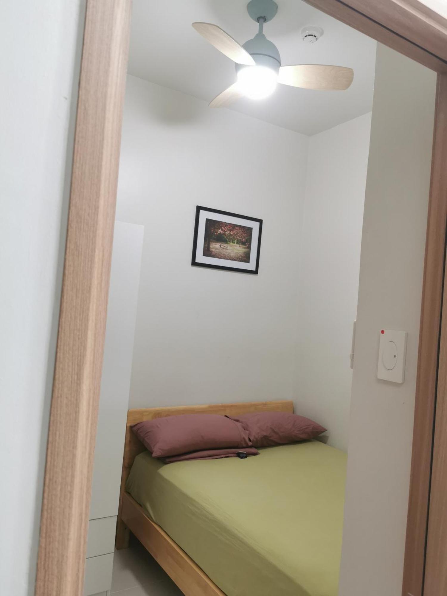 Mall Of Shore 3 Apartment Manila