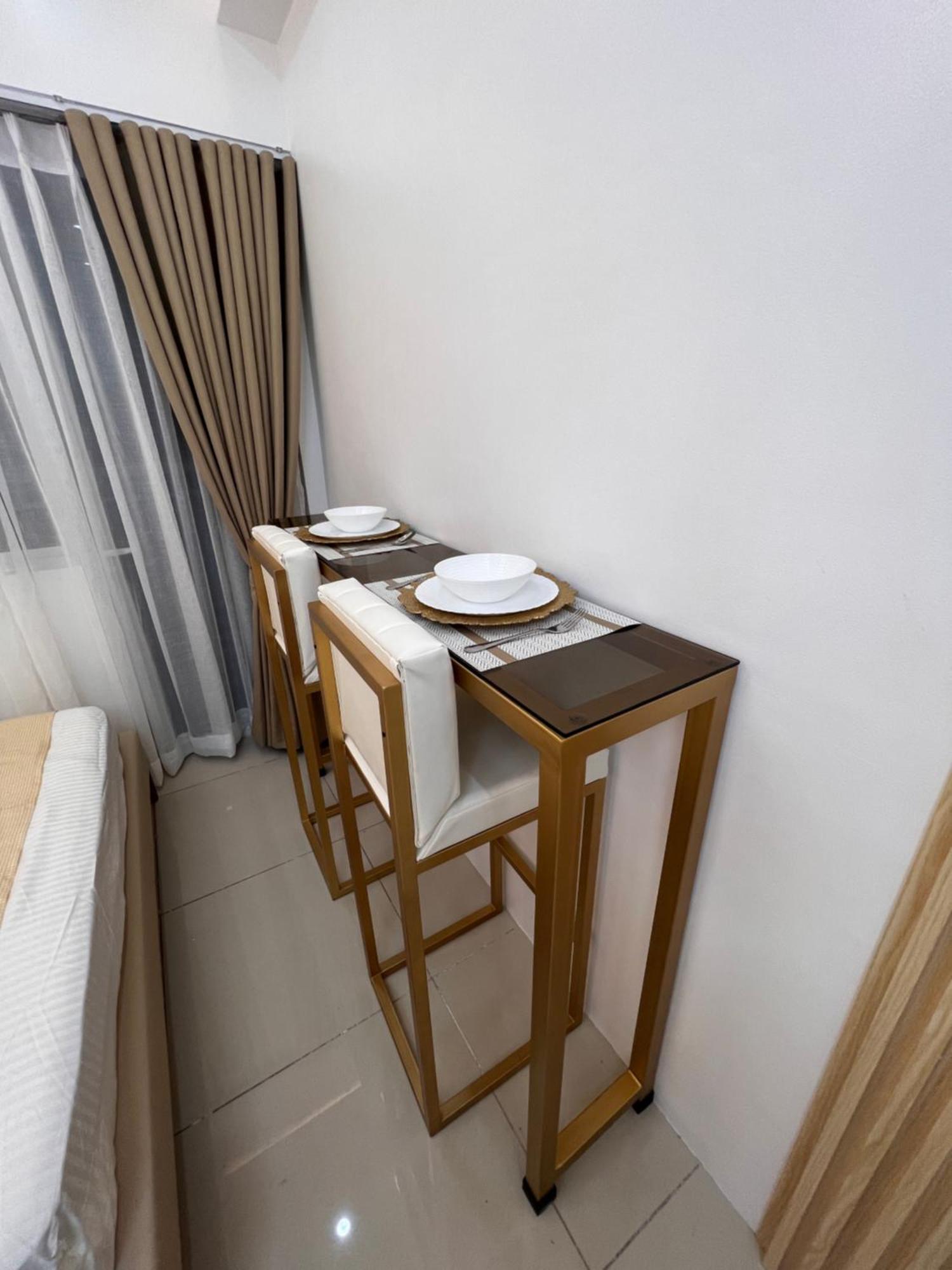 Breeze Residences - Bay View