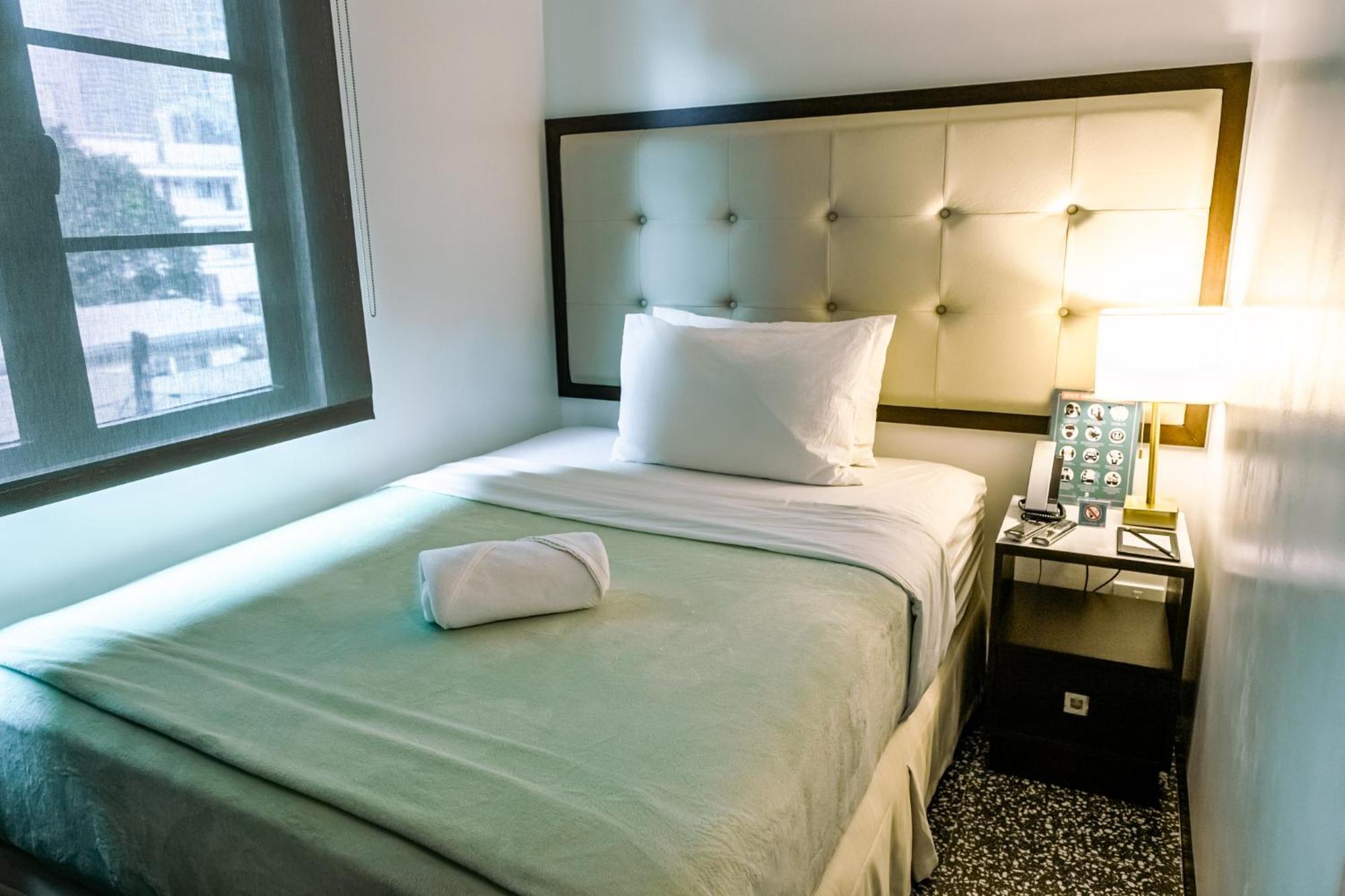 One Cristina 5* Manila