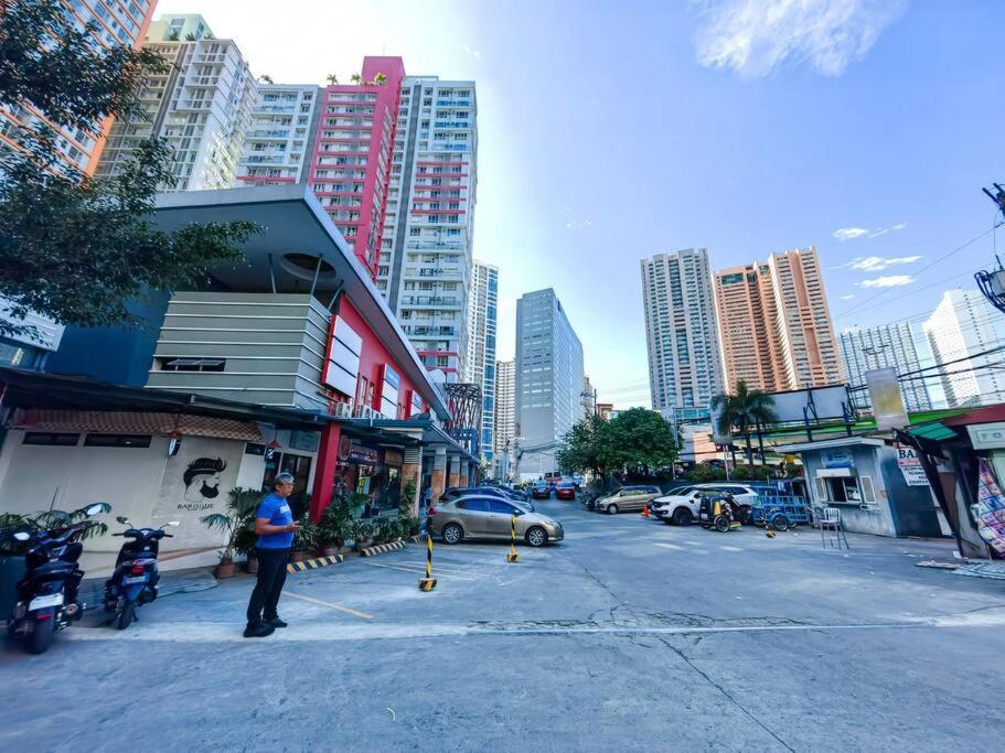 1br Condotel At Sunshine100 Plaza - 17f #ss06 Apartment Manila