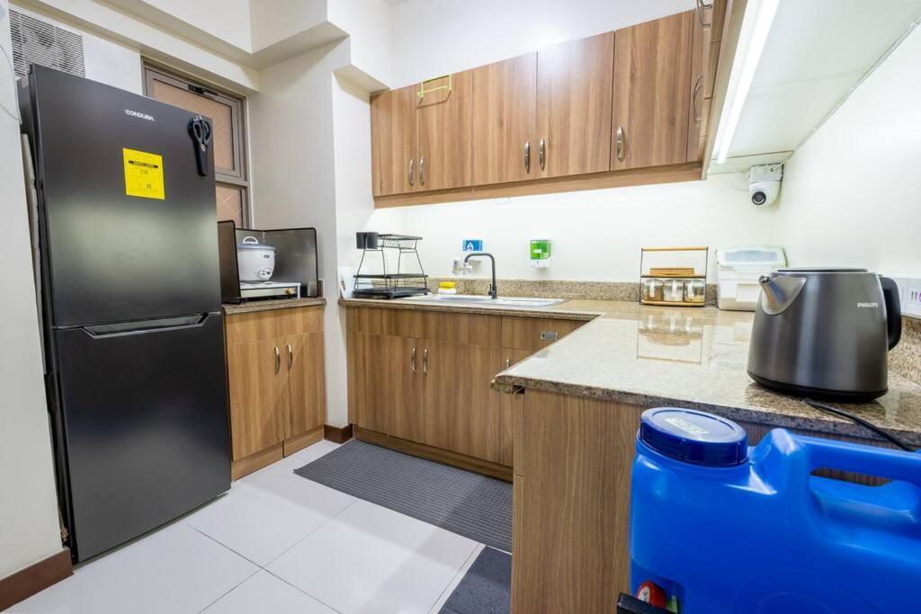 2br Fully Air-conditioned Staycation Free Parking * Manila