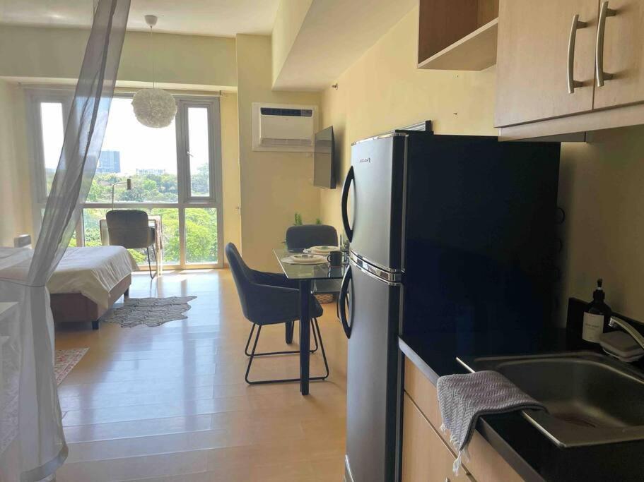 Apartment Jane In The City! In Avant, Bgc
