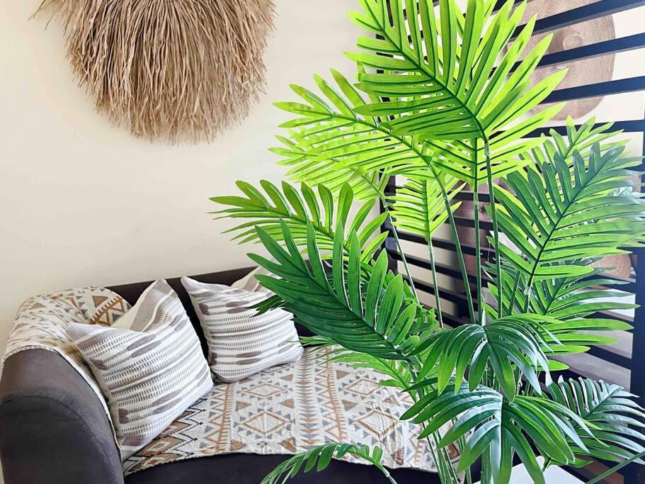 Apartment Jane In The City! In Avant, Bgc Manila