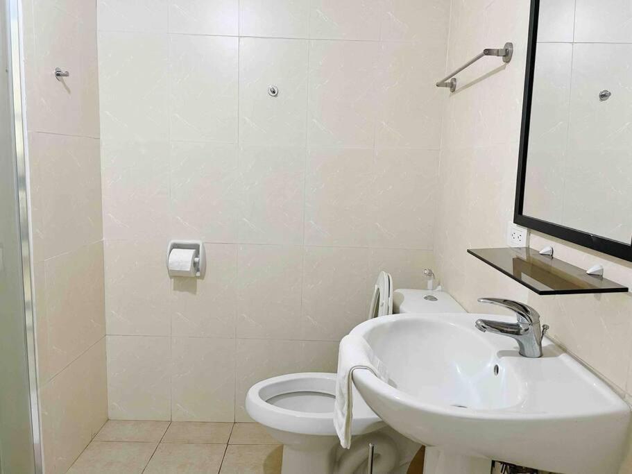 Apartment Jane In The City! In Avant, Bgc