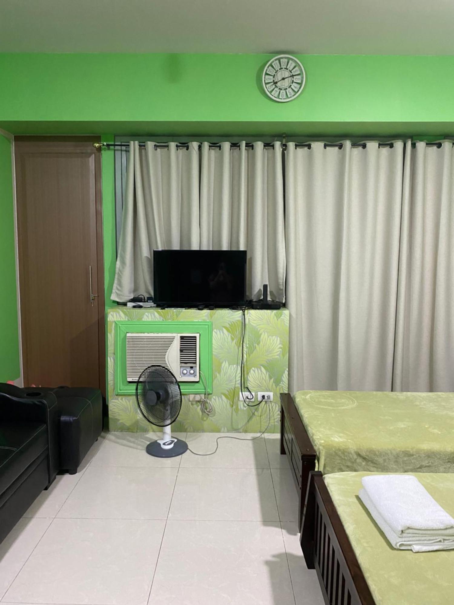 S&s Condotel Type One Palm Tree Apartamento Manila