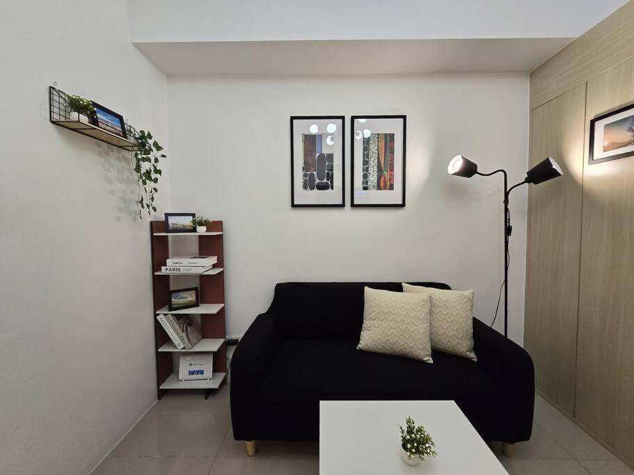 1br Condotel W Balcony Sm Light Residences - Lt07 Apartment Manila