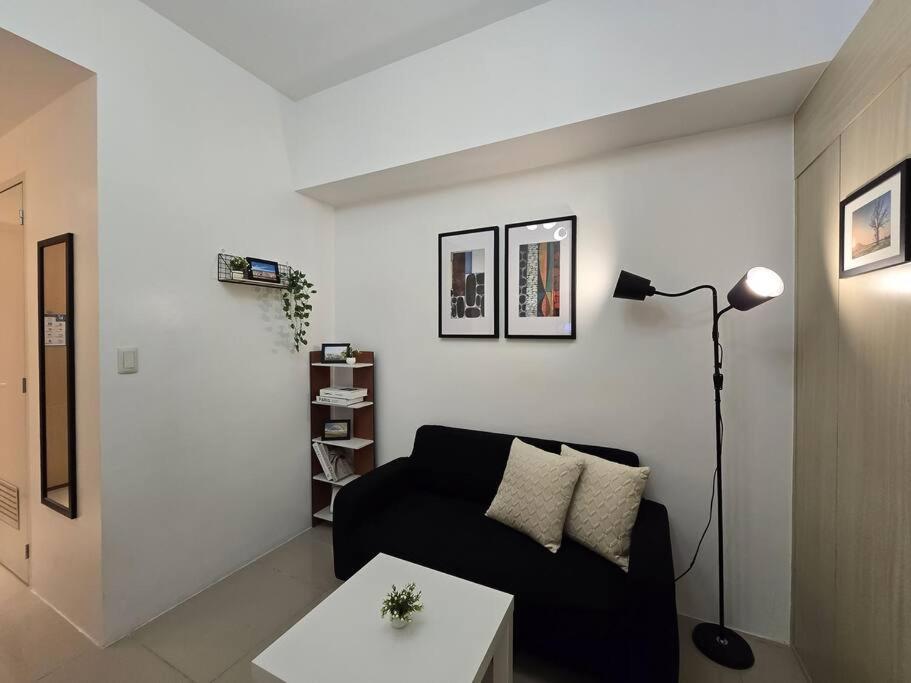 Apartment 1br Condotel W Balcony Sm Light Residences - Lt07 Manila