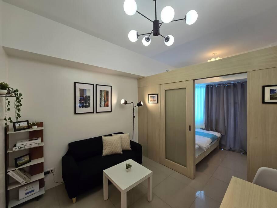 1br Condotel W Balcony Sm Light Residences - Lt07 Apartment Manila