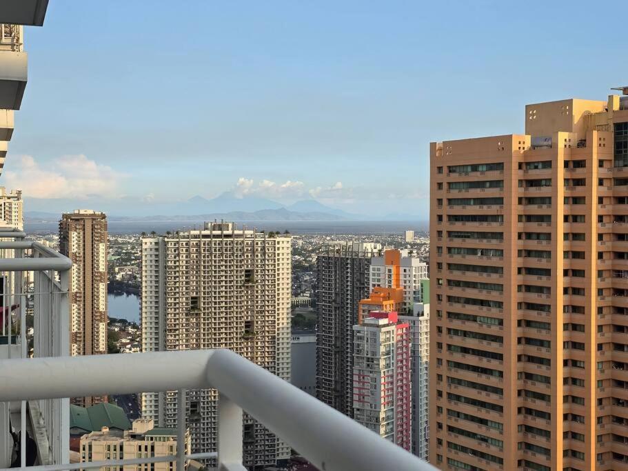 Apartment 1br Condotel W Balcony Sm Light Residences - Lt07 *