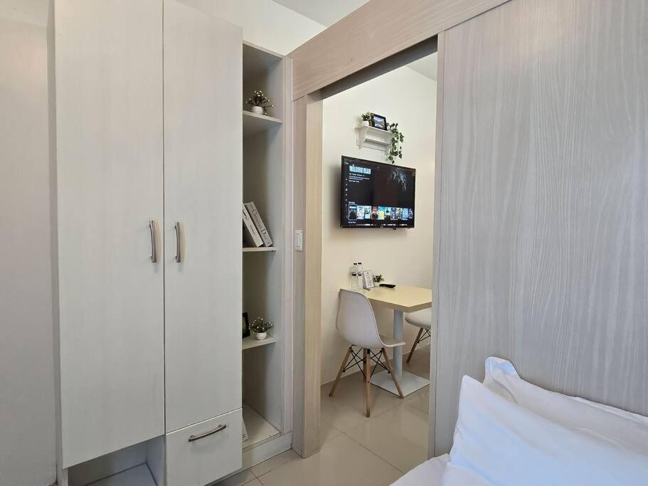 1br Condotel W Balcony Sm Light Residences - Lt07 Apartment Manila
