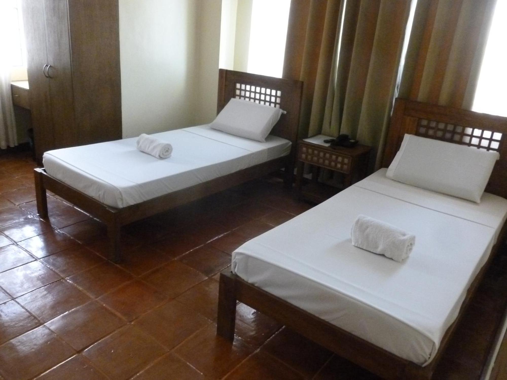 Makabata Guest house Manila