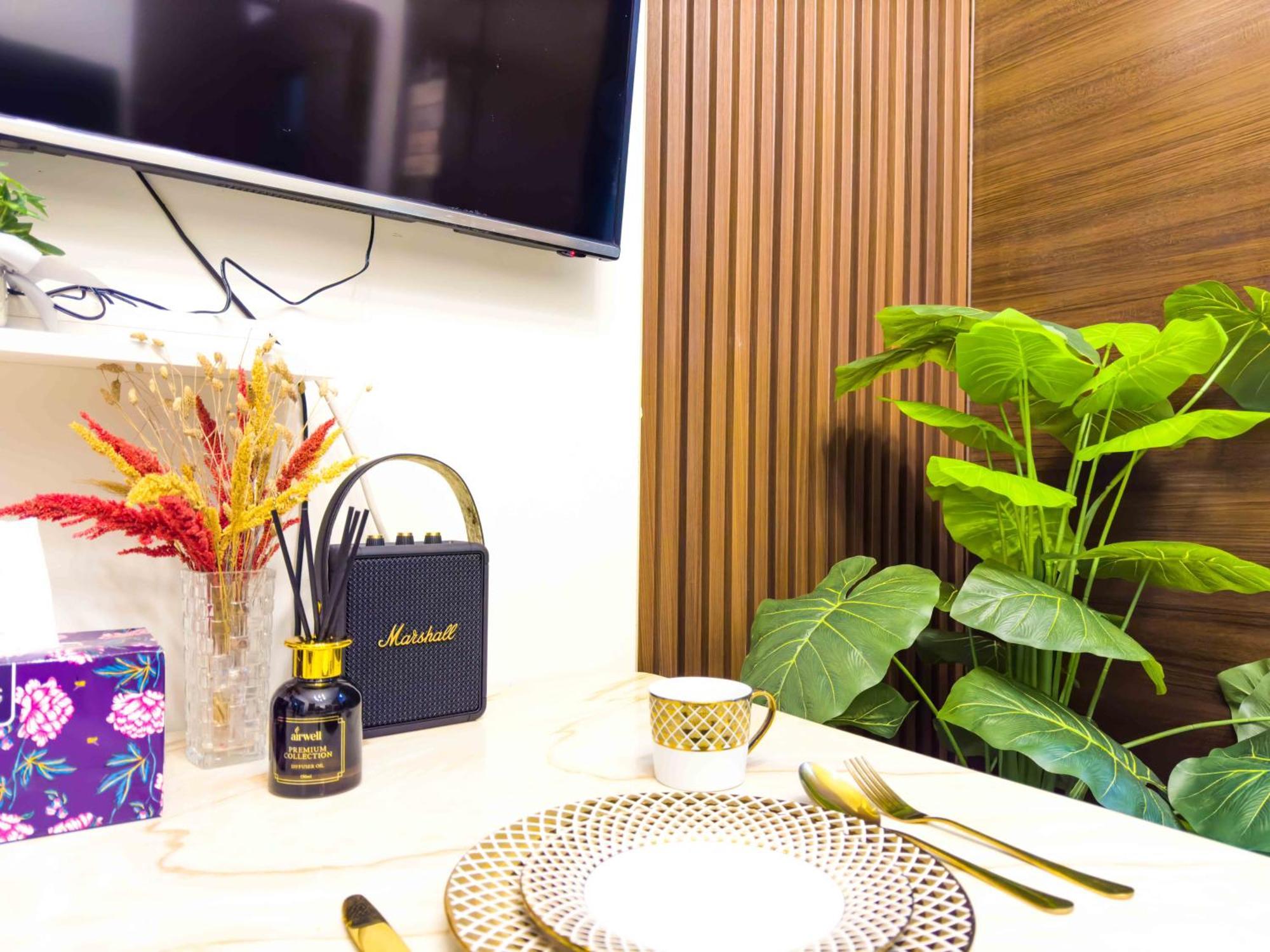 1br Makati, Air Residences M002 *