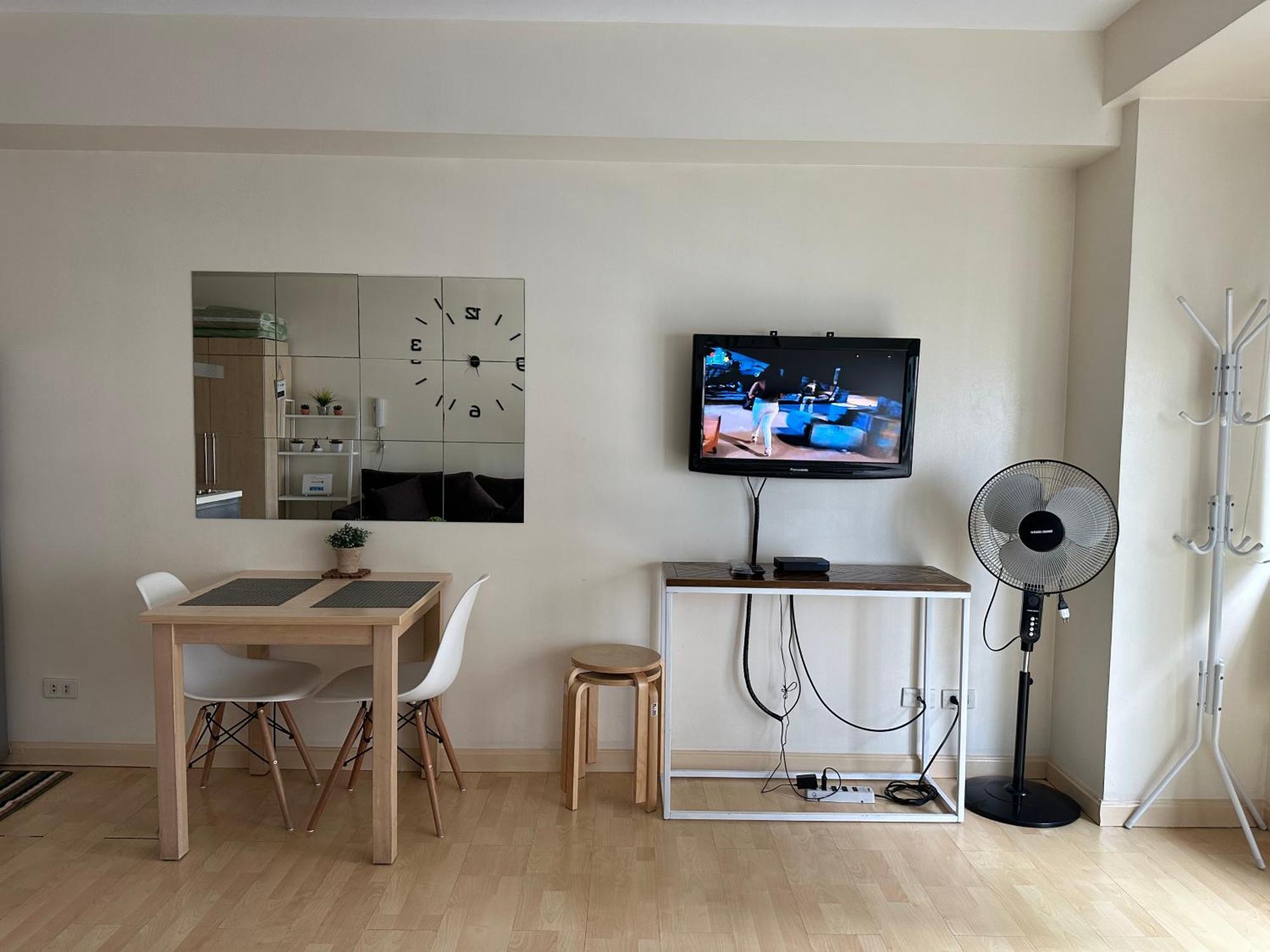 Cozy Unit In Soho Private Residences Apartment