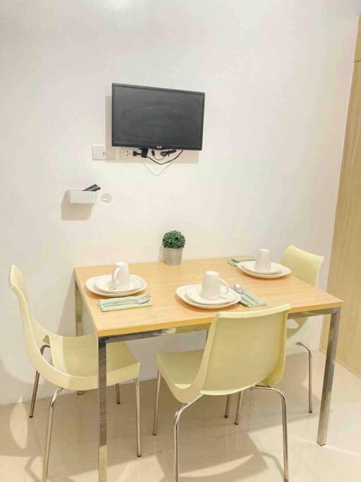 Apartment Affordable With Balcony Near Boni Mrt