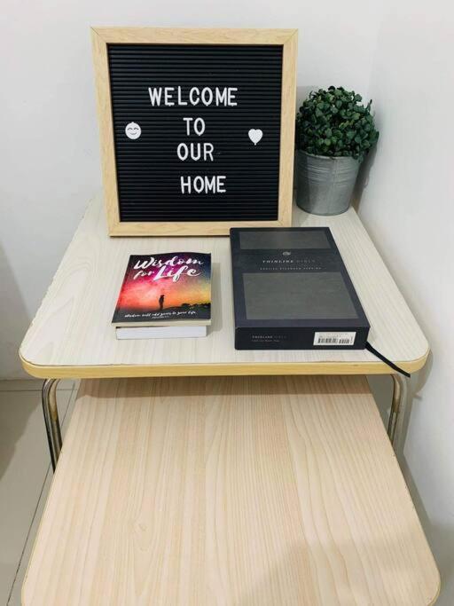 Affordable With Balcony Near Boni Mrt Apartment Manila