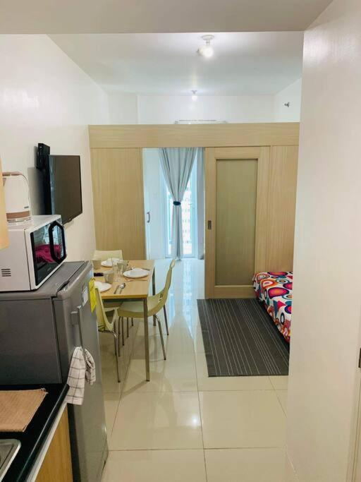 Affordable With Balcony Near Boni Mrt *