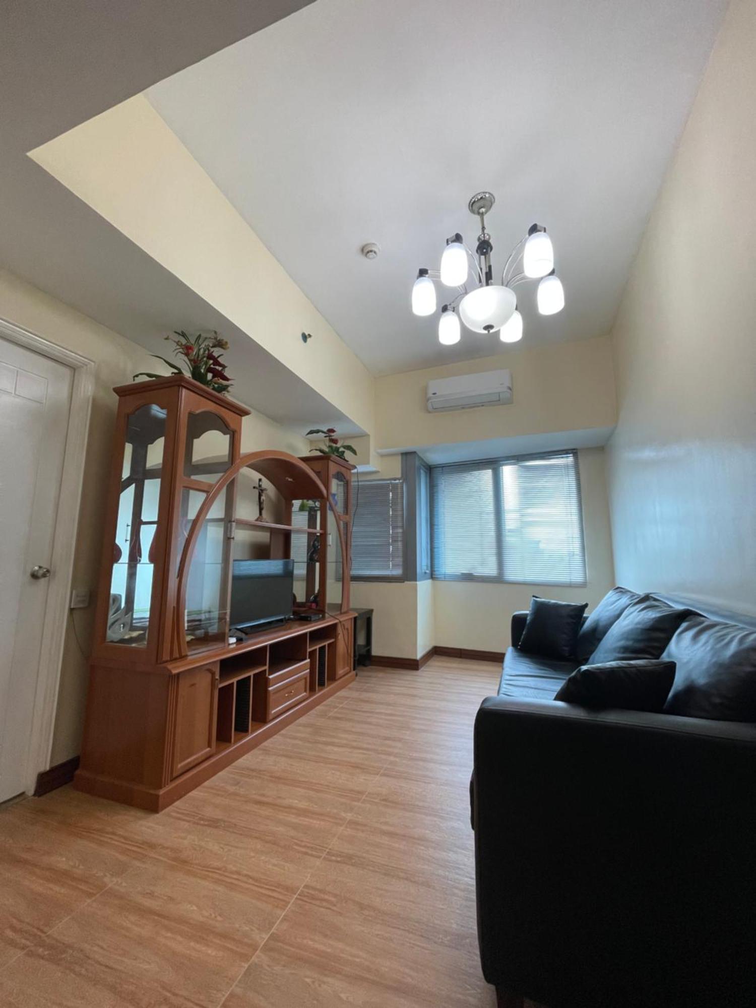 Apartment 1br At Pearl Of The Orient Tower In Front Of Us Embassy