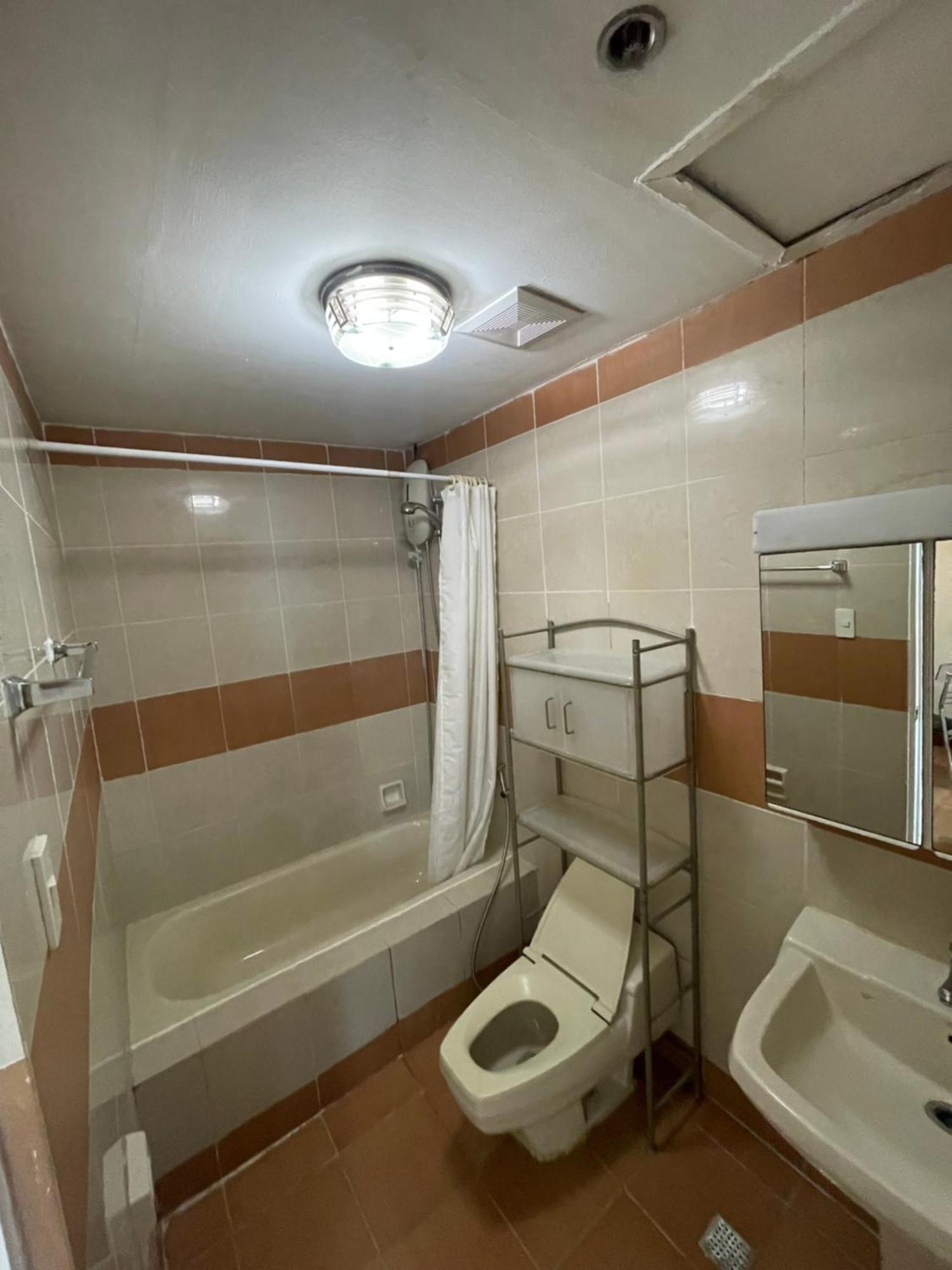 1br At Pearl Of The Orient Tower In Front Of Us Embassy Manila