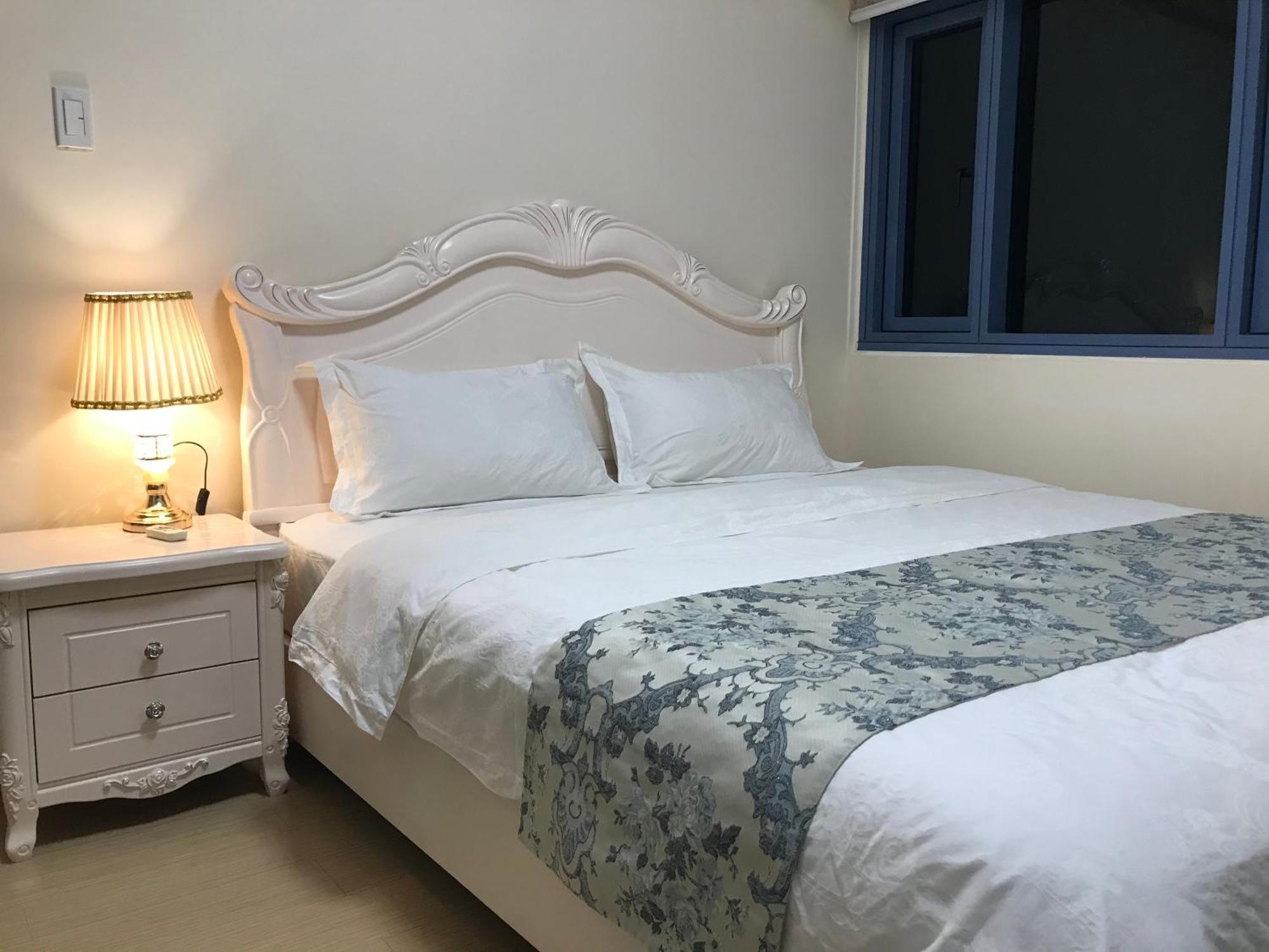 Sunset House Roxas Bay Apartment *