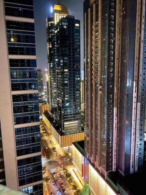 Apartment Faye's Cozy & Modern 1br At Uptown Bgc