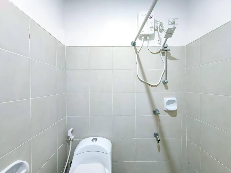 1br Condotel Ridgewood Towers Taguig #rw09 *
