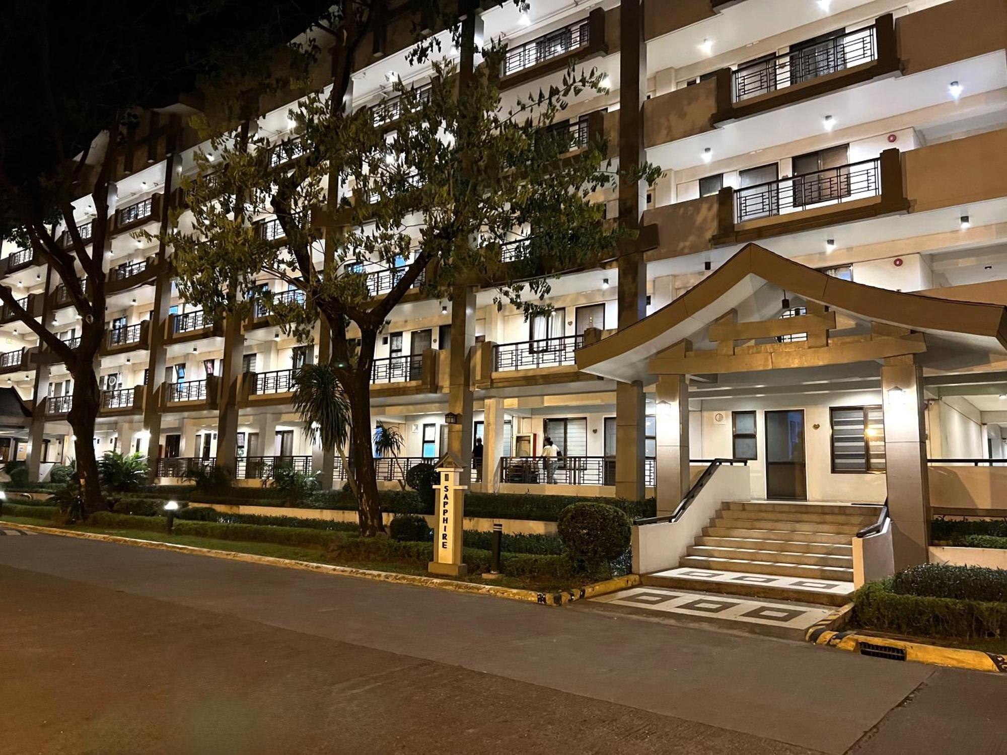 Stunning 2br Apt, 65 Sq M Netflix At Rosewood Pointe Residences Near Bgc * Manila