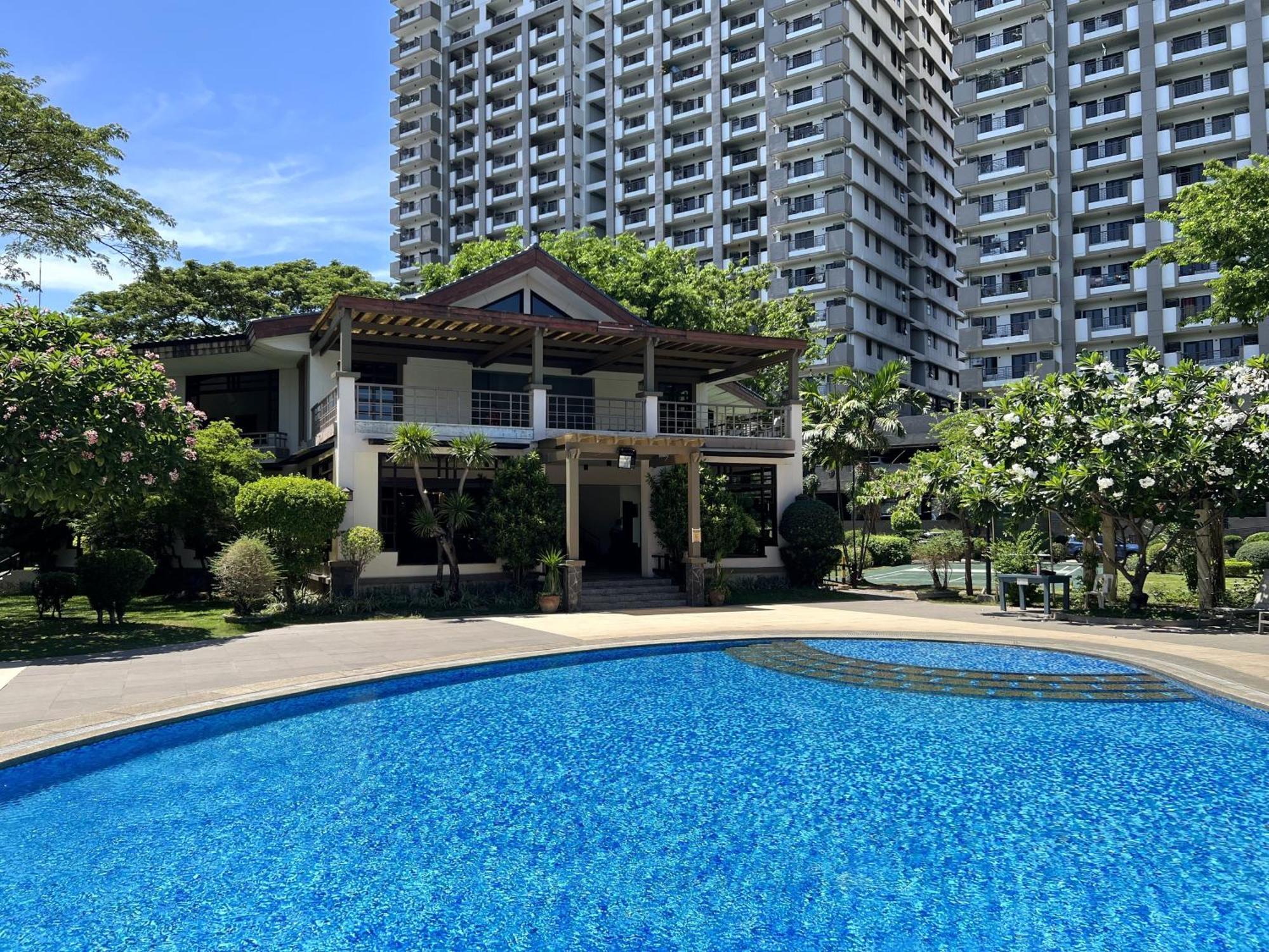 Apartment Stunning 2br Apt, 65 Sq M Netflix At Rosewood Pointe Residences Near Bgc